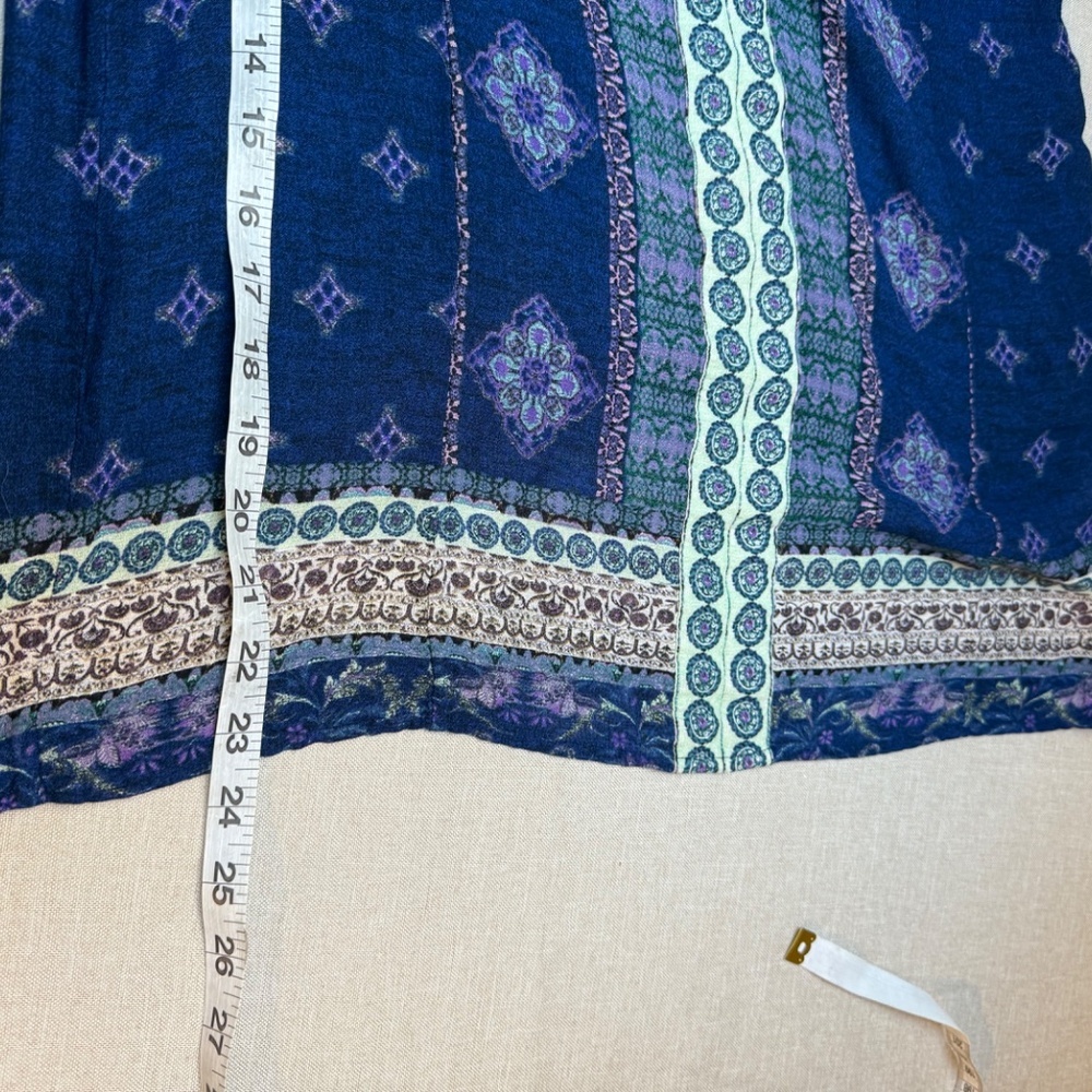 Lucky Brand V Neck Tunic Floral Mosaic Pattern Navy White Purple M - Picture 9 of 11